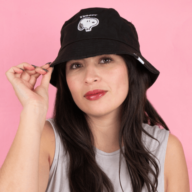 Sombrero de cubo colección snoopy summer travel negro -  Snoopy