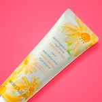 Crema-para-manos-hidratante-fragance-series-de-manzanilla-Miniso-2-15884