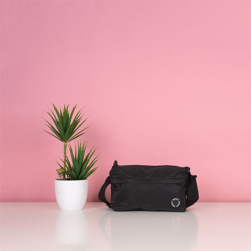 Bolso-crossbody-de-moda-miniso-youth-with-you-negro-Miniso-6-16194