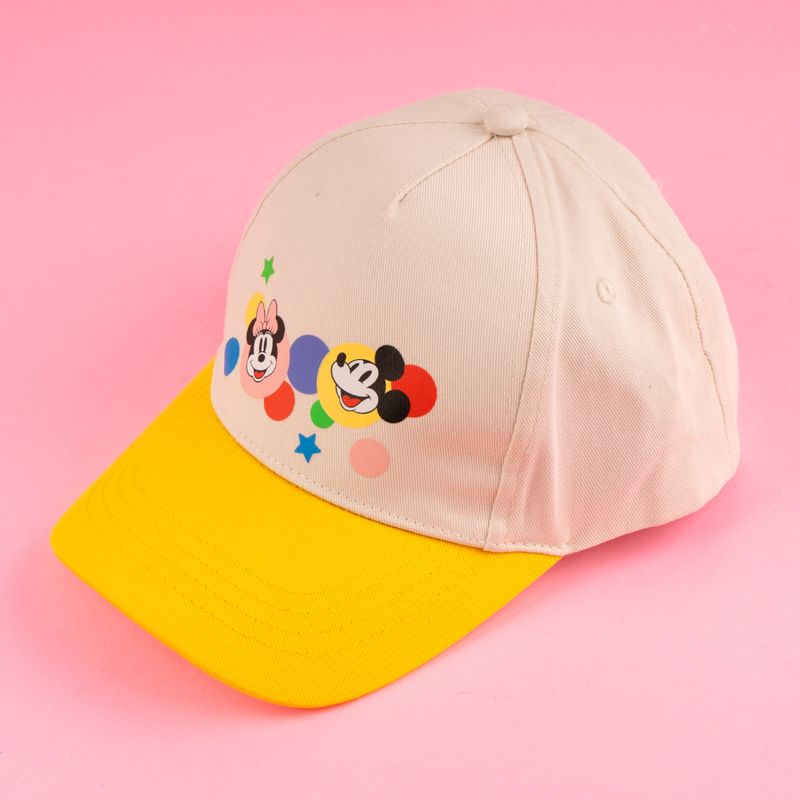Gorra-infantil-colecci-n-disney-100-celebration-mickey-y-minnie-mouse-beige-y-amarillo-Disney-2-17009