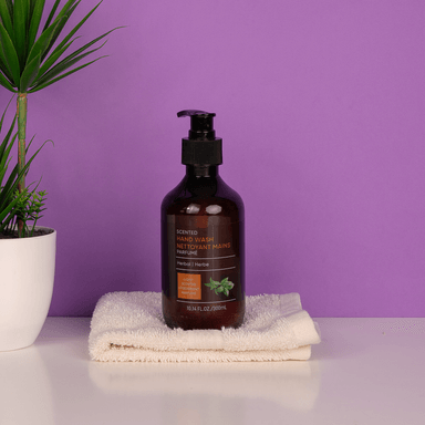 Jabón para manos antibacterial mix herbal 300ml -  Miniso
