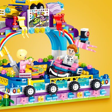 Bloques minicity parque de atracciones coches de choque 588 piezas 15cm serie miniso -  Miniso
