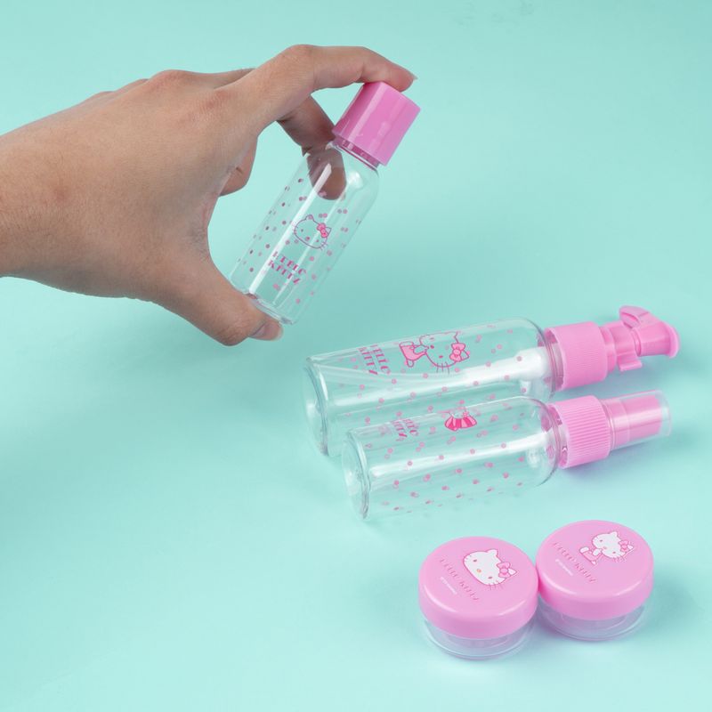 Set-de-botellas-de-viaje-hello-kitty-beauty-diary-series-5-unidades-Sanrio-2-18109