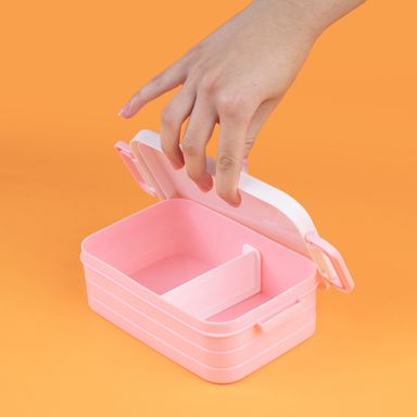 Taper personajes sanrio colección fresa bento box 850ml rosa -  Sanrio
