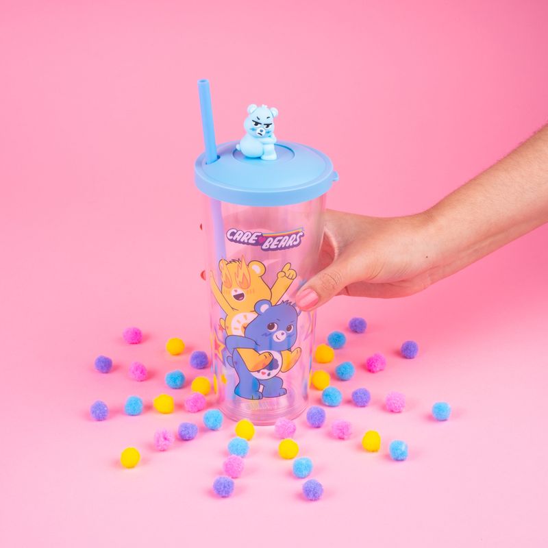 Vaso-de-pl-stico-de-la-colecci-n-care-bears-550-ml-azul-con-sorbete-y-oso-de-pl-stico-arriba-de-tapa-Care-Bears-2-19058