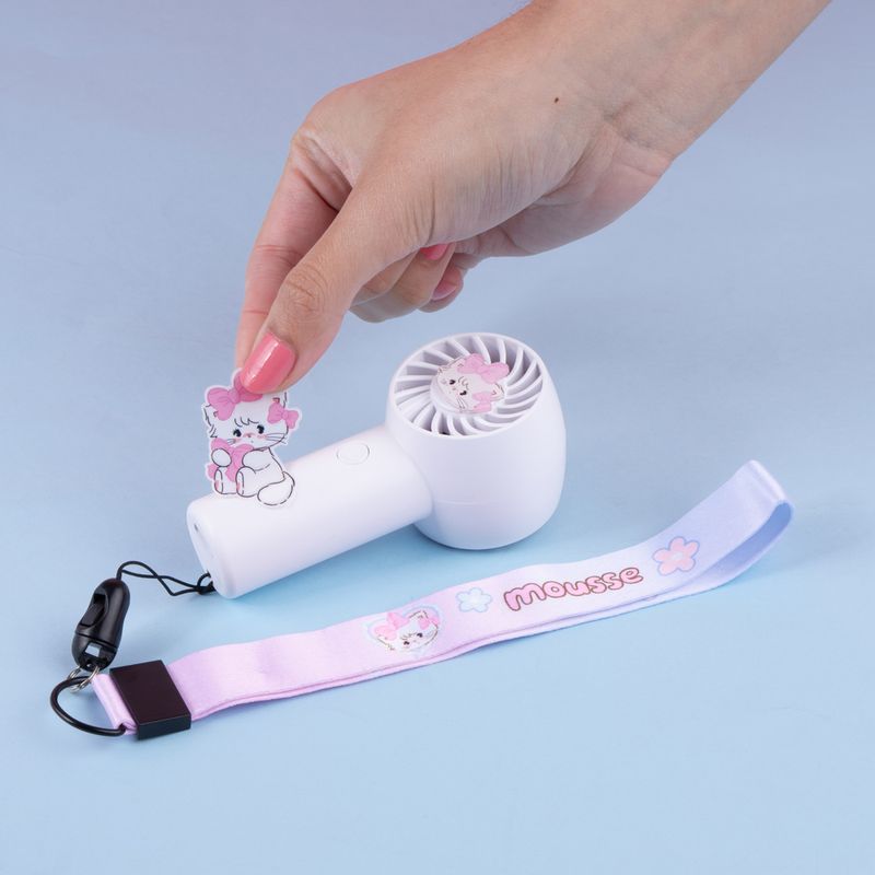 Mini-ventilador-de-mano-con-correa-500-mah-serie-mikko-mousse-Mikko-2-18650