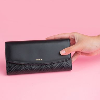 Cartera para mujer grande miniso textura perlitas negro -  Miniso