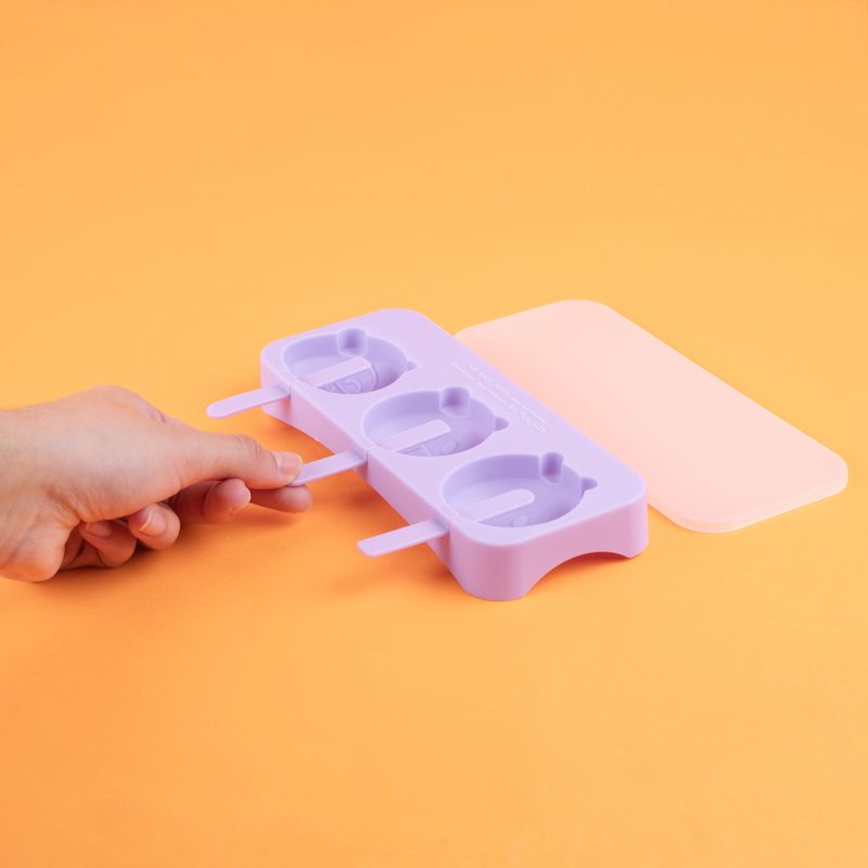 Molde-para-paletas-we-bare-bears-baby-collection-morado-We-Bare-Bears-2-18091