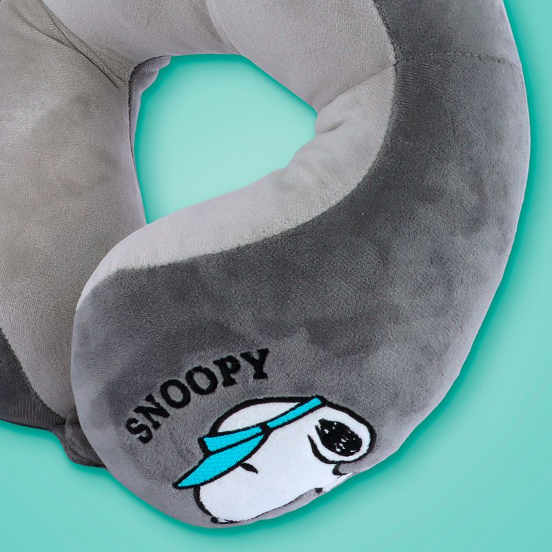 Almohada-de-viaje-snoopy-summer-travel-collection-en-forma-de-U-gris-Snoopy-3-14745
