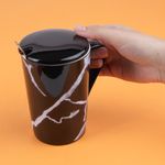 Taza-de-cer-mica-con-patr-n-de-m-rmol-serie-black-white-con-tapa-y-cuchara-380-ml-negro-Black-White-2-19226
