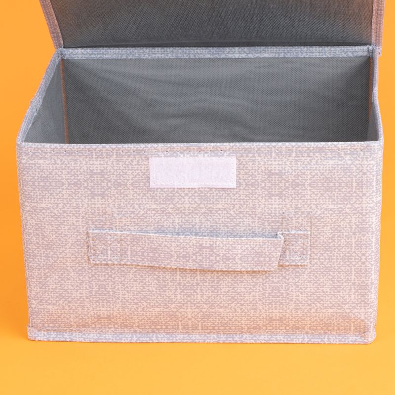 Caja-de-almacenamiento-de-tela-de-la-serie-gris-con-tapa-s-20x16cm-Miniso-3-16412