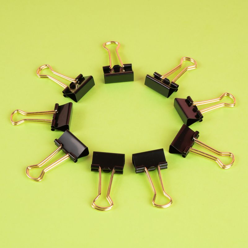 Clips-de-19-mm-1-9cm-serie-black-white-Miniso-4-18997