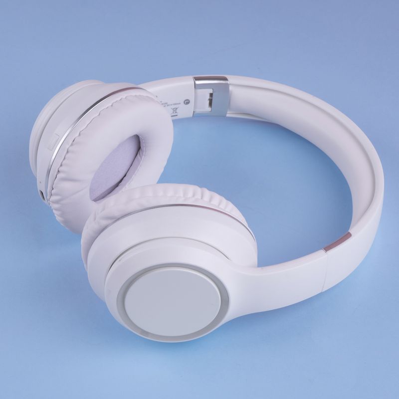 Aud-fonos-inalambrico-con-luz-led-modelo-ch66-blanco-miniso-Miniso-8-16402