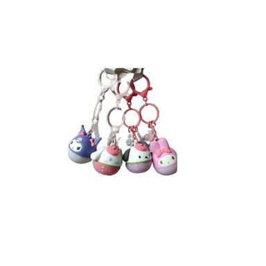 Llavero luminoso personajes sanrio serie strawberry season sanrio -  Sanrio