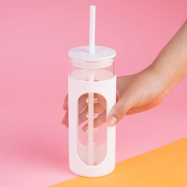 Tomatodo de vidrio con funda de silicona de color sólido 475 ml blanco -  Miniso