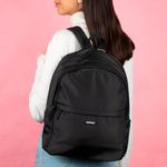 Mochila-miniso-colecci-n-viaja-con-estilo-negro-Miniso-2-16980