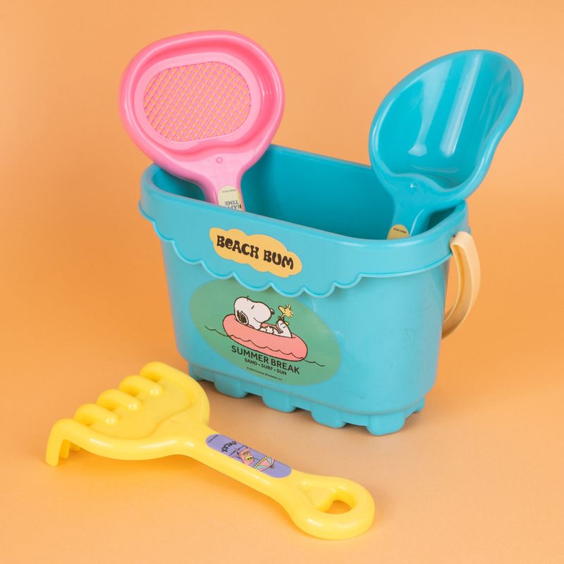 Set-de-cubo-de-playa-summer-travel-collection-4-piezas-20cm-serie-snoopy-Snoopy-4-17962