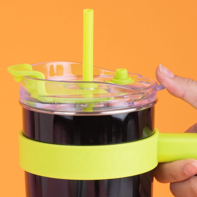 Tomatodo-de-acero-de-color-s-lido-con-sorbete-1600-ml-negro-y-verde-Miniso-3-19594