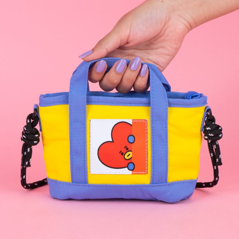 Bolso-crossbody-peque-o-colecci-n-BT21-tata-BT21-2-20426
