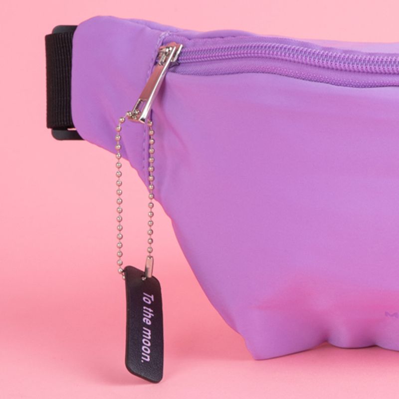 Bolso-estilo-cangurera-miniso-serie-moon-stars-nylon-morado-Miniso-3-20820