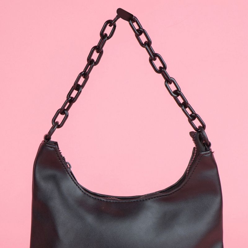 Bolso-hobo-serie-black-white-cadena-negro-Miniso-3-20850