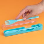 Juego-de-cubiertos-extraibles-coloridos-verde-Miniso-2-20971