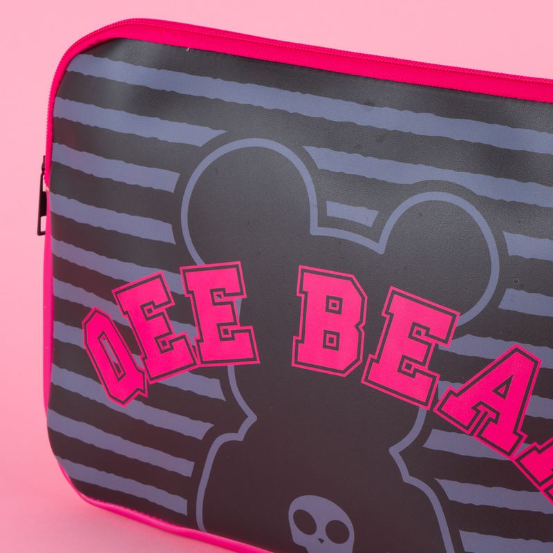 Funda-para-laptop-miniso-qee-bear-negro-Qee-Bear-7-16172