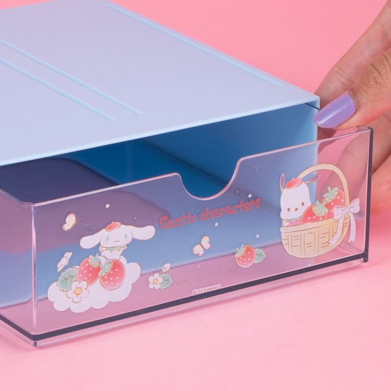 Organizador-de-pl-stico-apilable-de-la-colecci-n-strawberry-sanrio-L-azul-16-5-x-15-4-x-5-8cm-Sanrio-Organizador-de-pl-stico-apilable-de-la-colecci-n-strawberry-sanrio-L-azul-16-5-x-15-4-x-5-8cm-Sanrio-7-20832