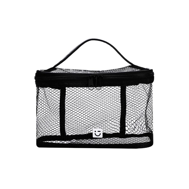 Cosmetiquera-tipo-neceser-red-serie-black-white-negro-Miniso-1-21118