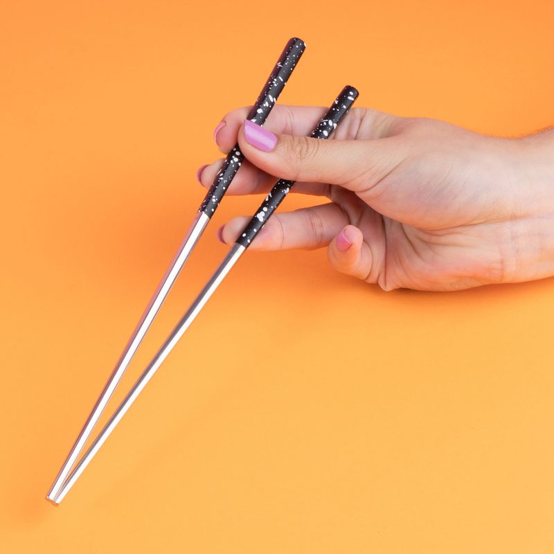 Palillos-de-mesa-de-acero-inoxidable-con-lunares-2-0-negro-Miniso-2-21202