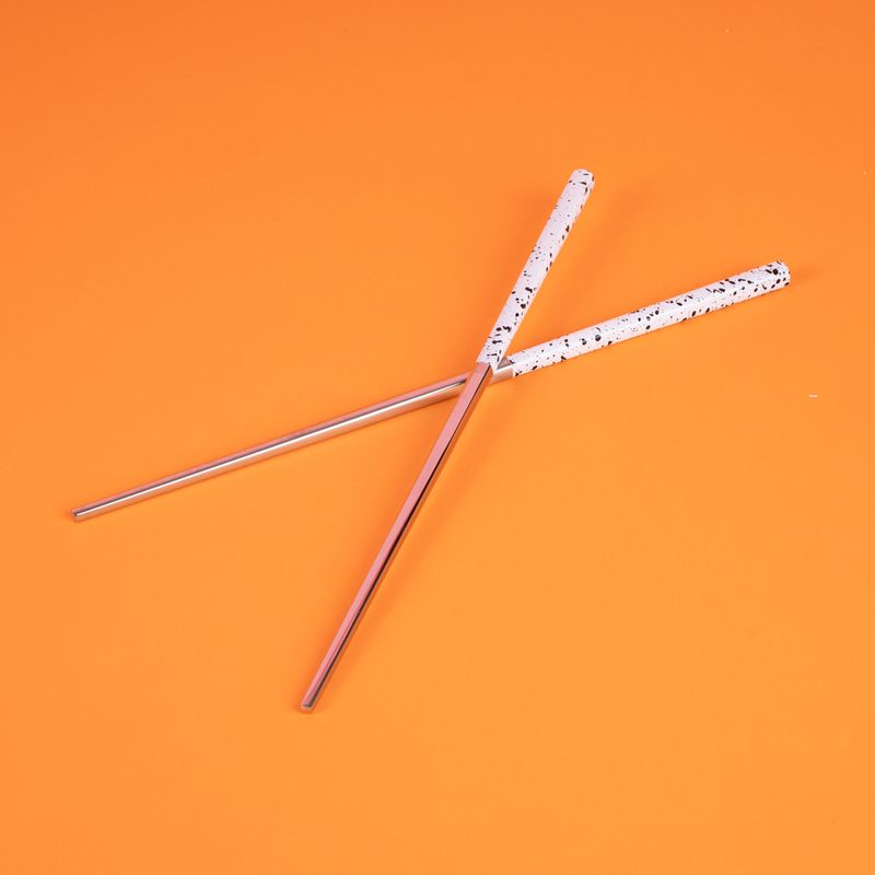 Palillos-de-mesa-de-acero-inoxidable-con-lunares-2-0-blanco-Miniso-4-21203