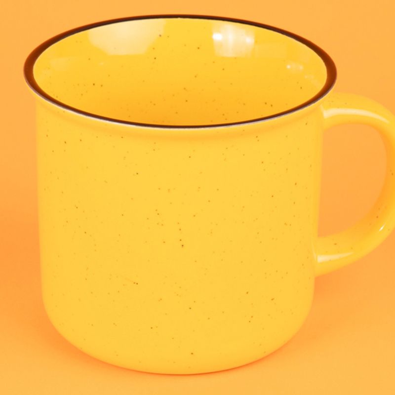 Taza-con-puntos-negros-390-ml-amarillo-Miniso-3-21269