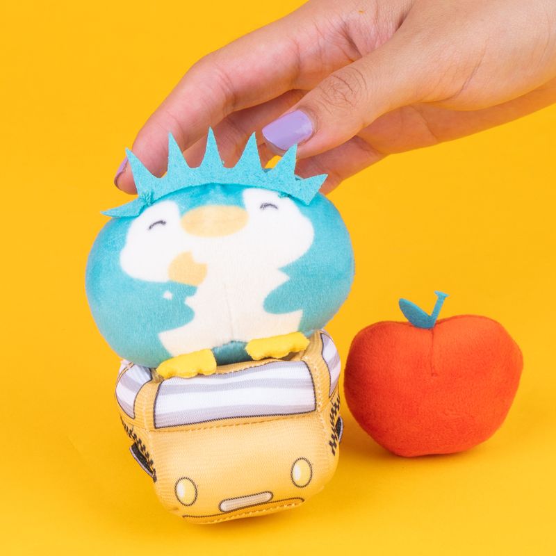 Peluche-mini-family-usa-city-souvenir-collection-pen-pen-caja-de-regalo-serie-mini-family-Miniso-2-21300