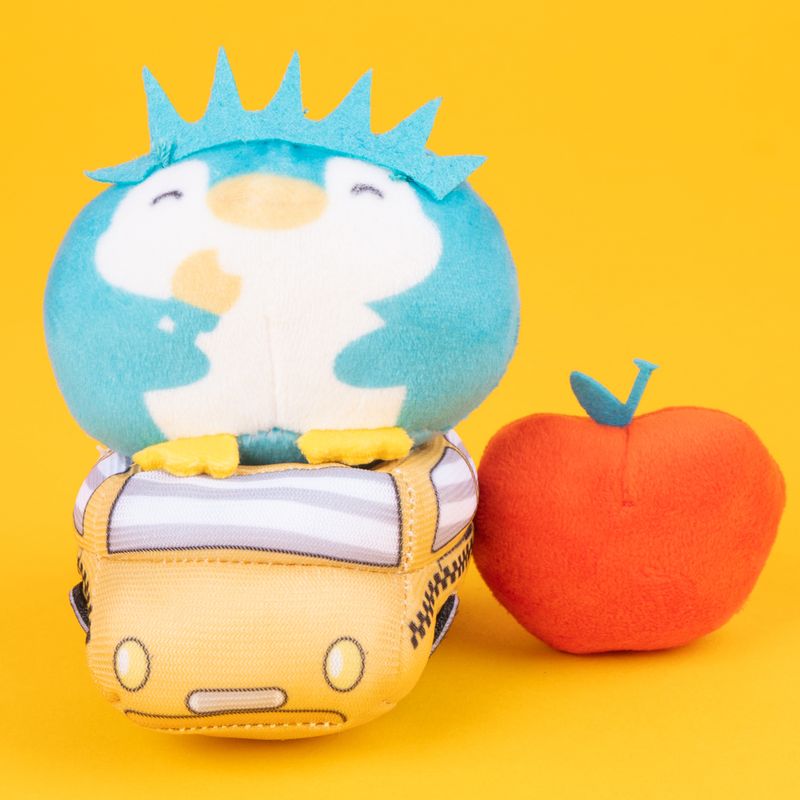 Peluche-mini-family-usa-city-souvenir-collection-pen-pen-caja-de-regalo-serie-mini-family-Miniso-3-21300
