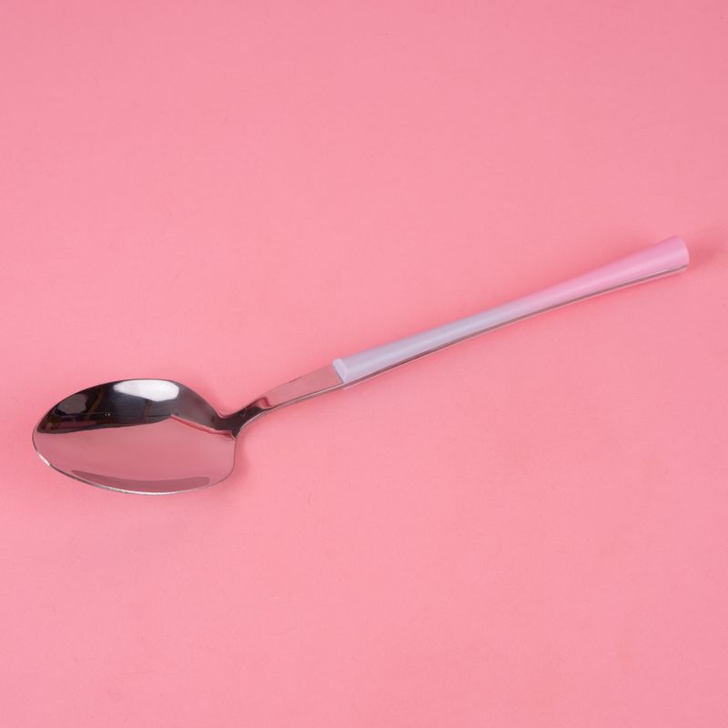Cuchara-de-mesa-con-mango-en-forma-de-reloj-de-arena-degradado-rosa-Miniso-4-21223