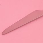 Cuchillo-de-mesa-con-mango-en-forma-de-reloj-de-arena-degradado-rosa-Miniso-4-21224
