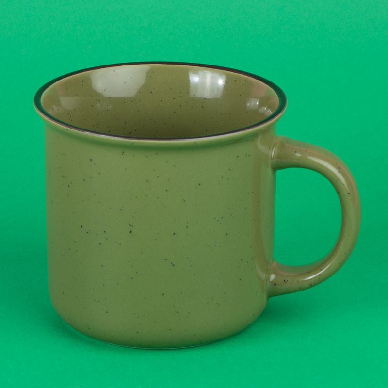 Taza-con-puntos-negros-390-ml-verde-militar-Miniso-4-21265
