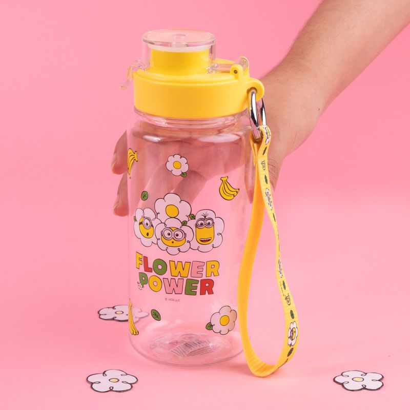 Tomatodo-de-pl-stico-con-correa-daisy-minions-collection-640-ml-tapa-amarilla-Minions-Tomatodo-de-pl-stico-con-correa-daisy-minions-collection-640-ml-tapa-amarilla-Minions-2-21514