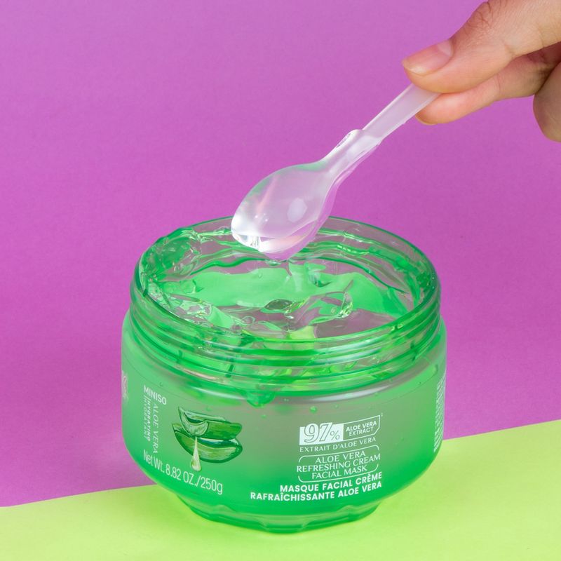 Mascarilla-facial-crema-refrescante-de-aloe-vera-Miniso-2-21679