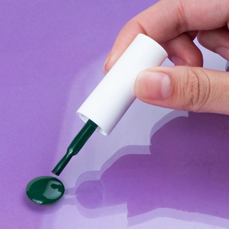 Esmalte-de-u-as-color-me-oil-based-g01-Miniso-2-21794