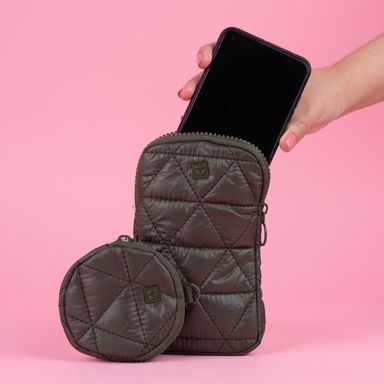 Bolso porta celular con accesorio monedero miniso serie nylon acolchado triangulos verde militar -  Miniso