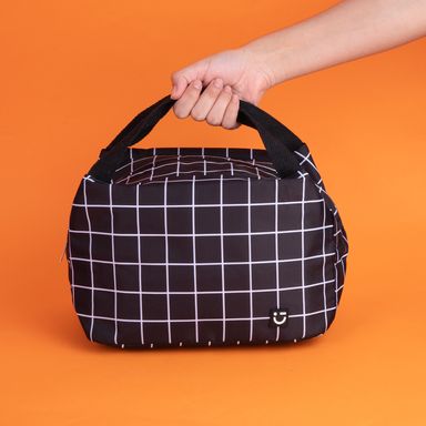 Lonchera miniso serie geométrico cuadros negro  -  Miniso