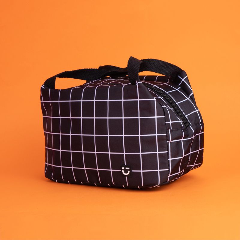 Lonchera-miniso-serie-geom-trico-cuadros-negro-Miniso-3-22091
