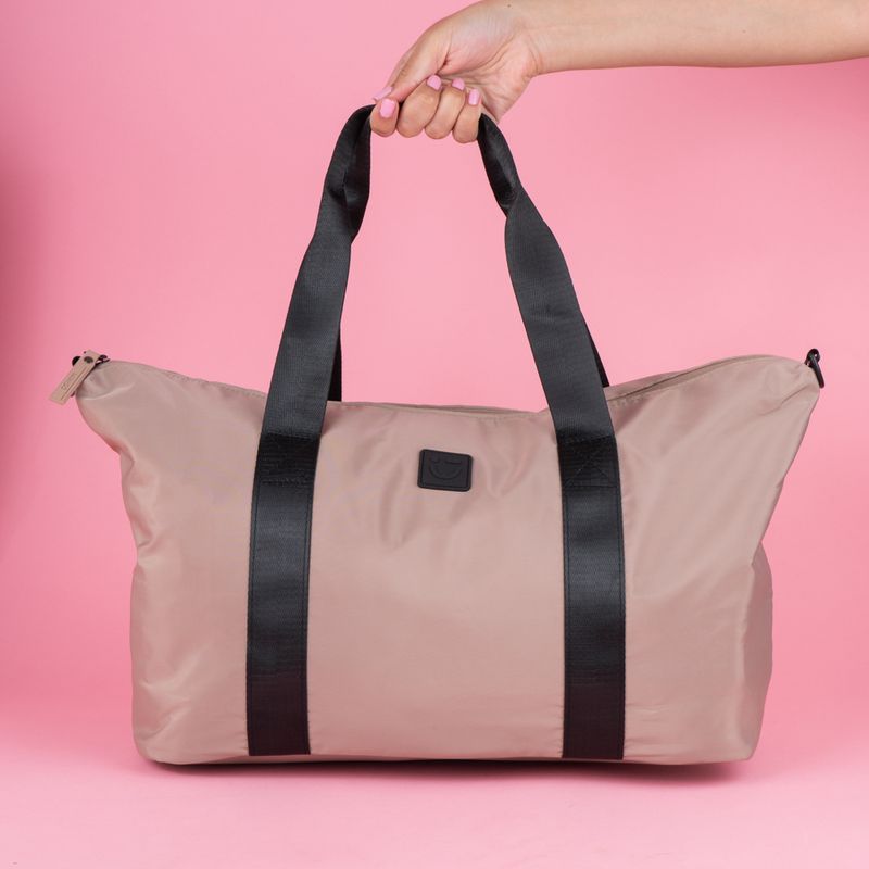 Bolso-tote-maxi-miniso-serie-gender-neutral-beige-Miniso-2-22097