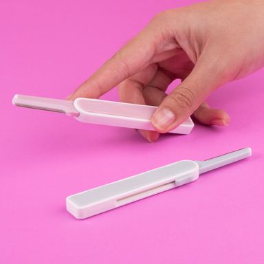 Navaja para depilar cejas retráctiles 2 piezas -  Miniso