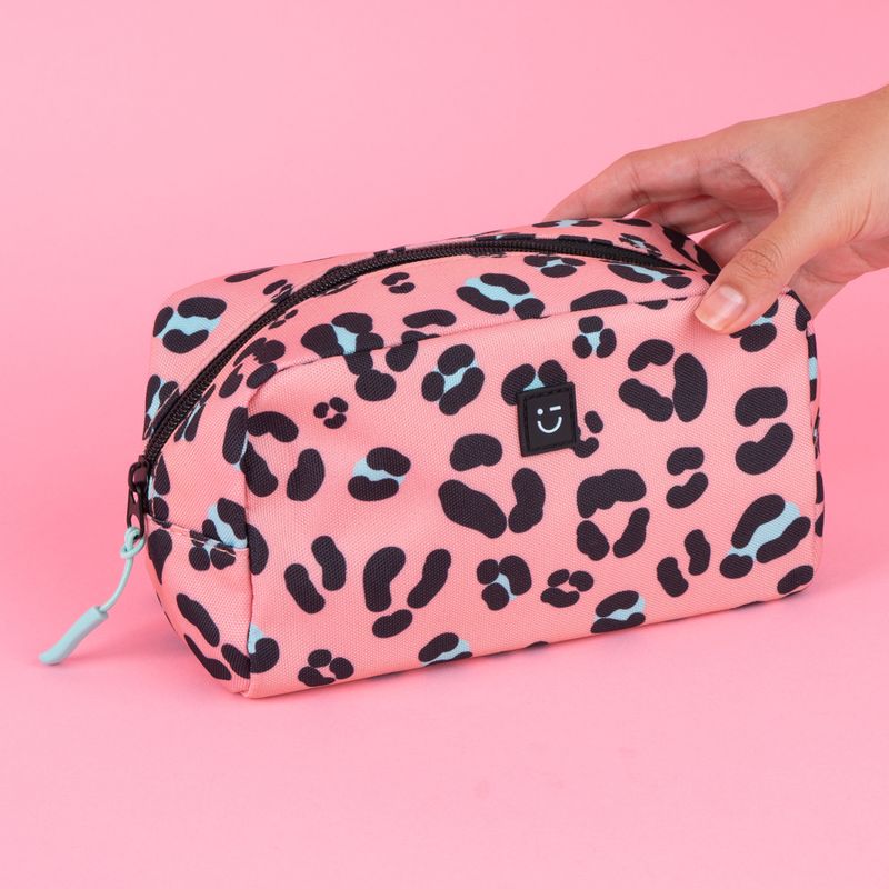 Cosmetiquera-colecci-n-animal-print-rosa-Miniso-2-22144