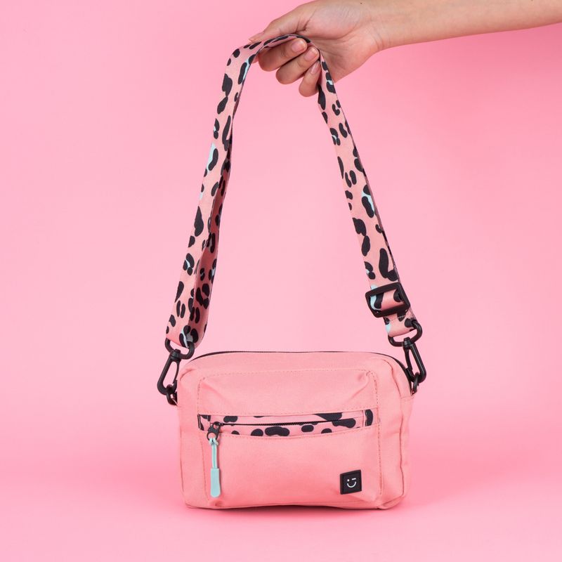 Bolso-crossbody-miniso-colecci-n-animal-print-rosa-Miniso-2-22146