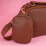 Bolso-crossbody-y-monedero-2-en-1-miniso-tipo-piel-texturizado-caf-Miniso-3-22155