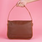 Bolso-crossbody-clasico-miniso-tipo-piel-texturizado-caf-Miniso-2-22157