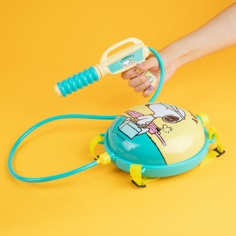 Summer-travel-collection-mochila-pistola-de-agua-19-5cm-x-6cm-x-24cm-serie-snoopy-Snoopy-2-22261
